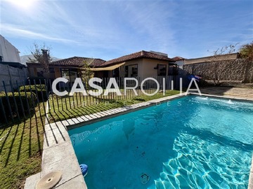 Arriendo Mensual / Casa / Colina