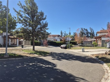 Arriendo Mensual / Casa / Rinconada