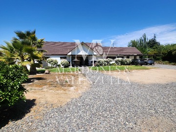 Venta / Casa / María Pinto