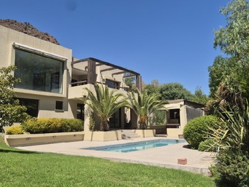 Venta / Casa / Colina