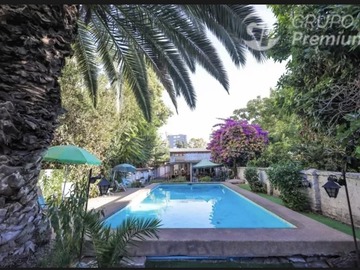 Venta / Casa / La Cisterna