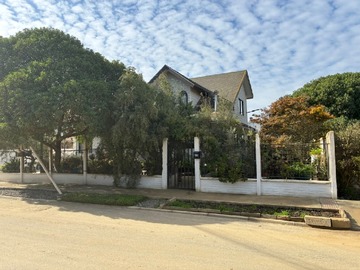 Venta / Casa / Algarrobo